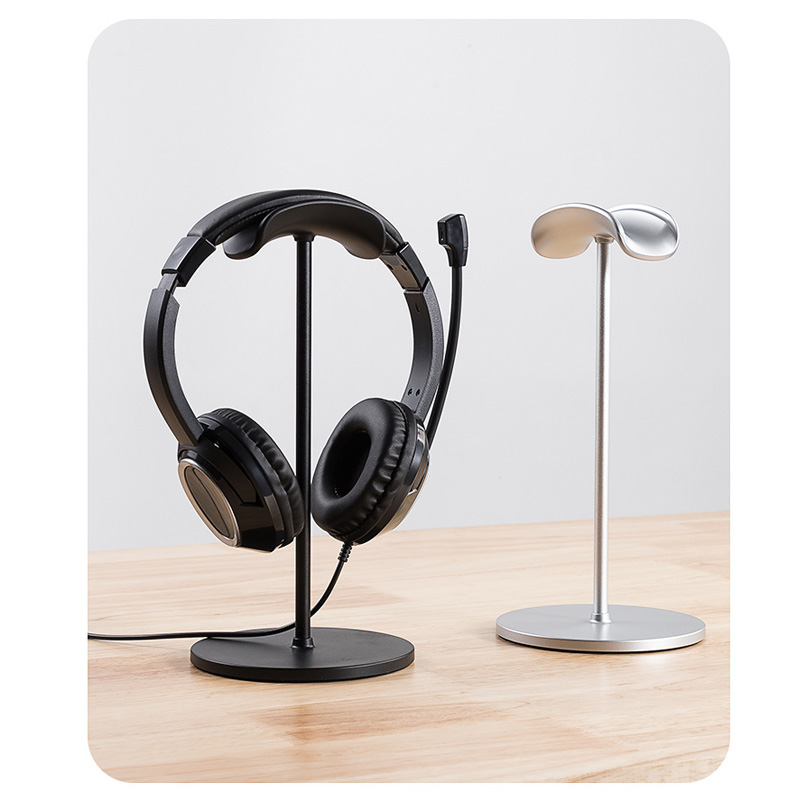 Gaming Accessories For Setup - حامل سماعة رأس معدني مثبت على